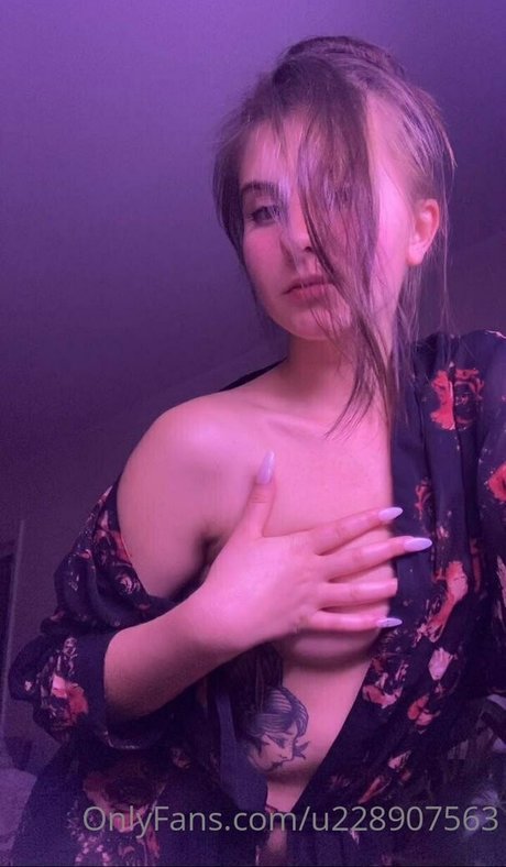 baby cherrry 素敵なモデル ギャラリー