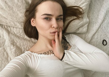 sasha cutiee スター ヌード 画像