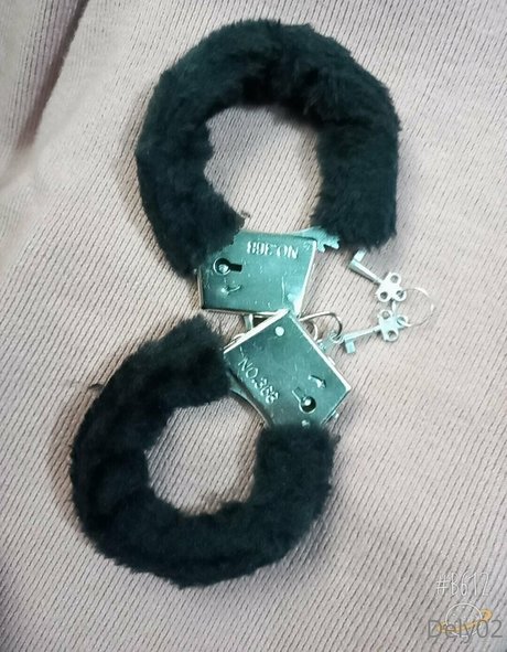 エモヌードオンリーファンズ 無料 写真