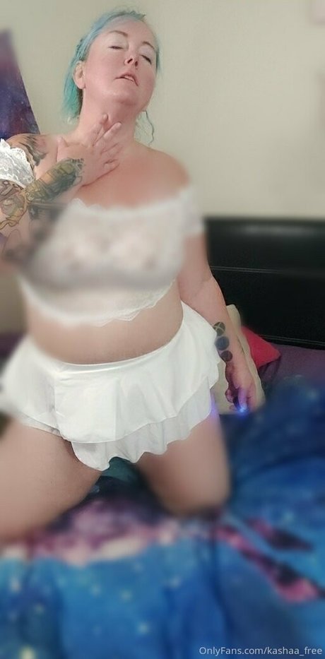 kashaa free セクシーなポルノスター 写真