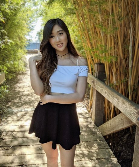 Yougelly 女優 写真