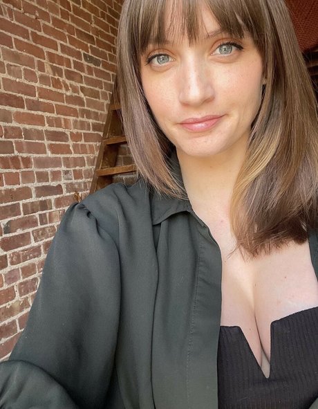 Alanah Mackie ヌード女優 画像