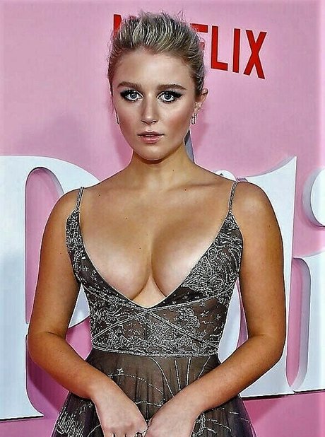 Julia Schlaepfer 美しい女優 ギャラリー
