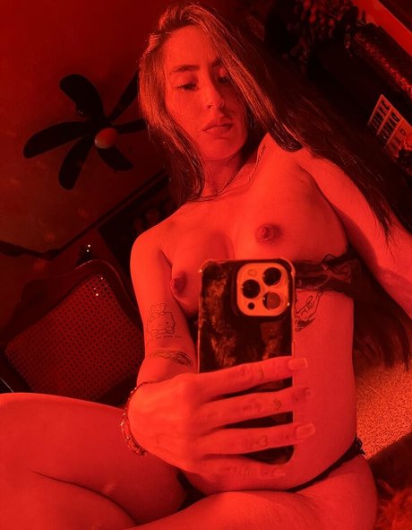 ビキニファックオンリーファンズ ヌード 写真