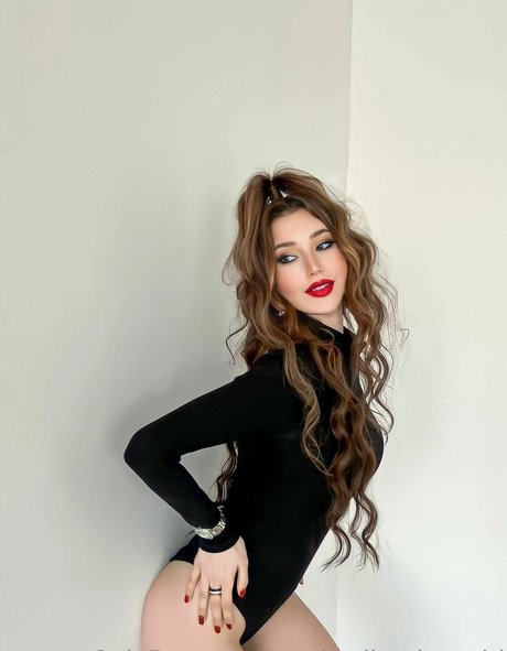 グローリーホール妻オンリーファンズ ホット裸 写真