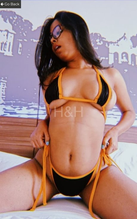 Chirasree 裸モデル 画像