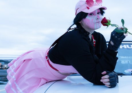 バニーヌードオンリーファンズ ヌード 写真