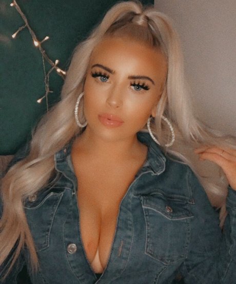 libbyrebecca ホットなスター 写真