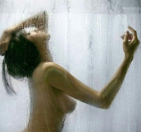 BBC 妊娠 オンリーファンズ ヌード 画像