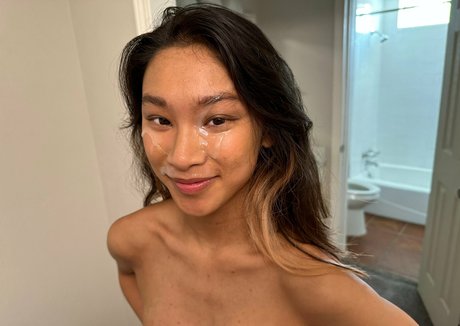 Xoey Li アダルトスター 写真