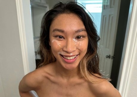 Xoey Li ポルノスター セックス 写真
