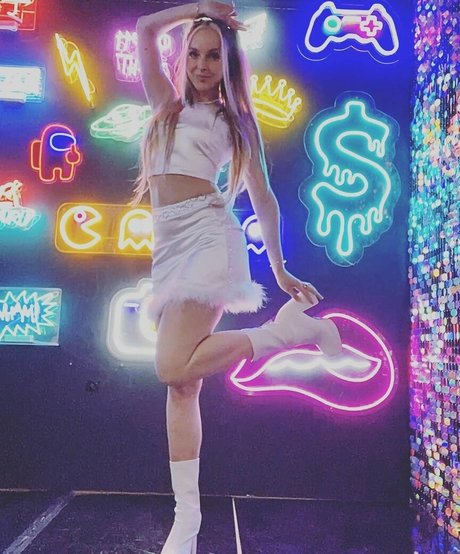 パンツ オンリーファンズ 美しいxxx 画像