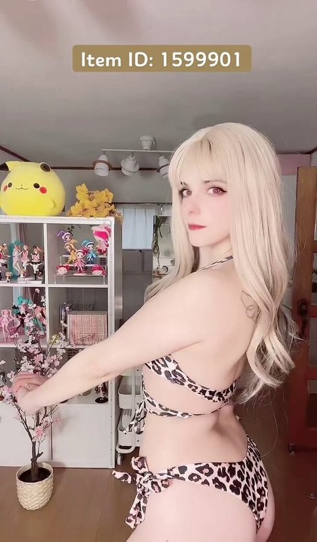 Grashie ポルノスター 写真