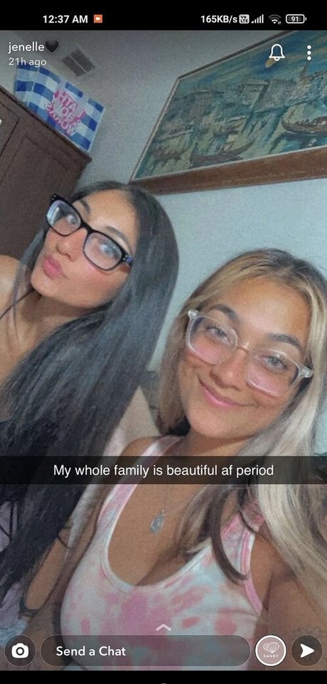 Jenelle Mathew ポルノ女優 写真