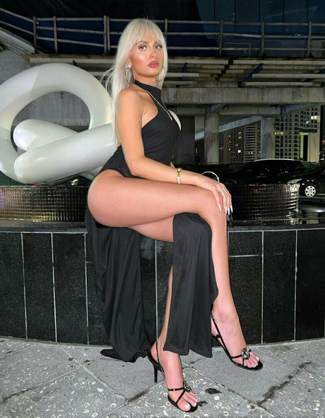 tsmissmaraa 高品質のスター 画像