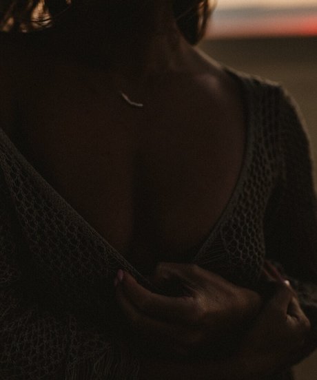 Sarah Senecal ポルノスター 裸 写真