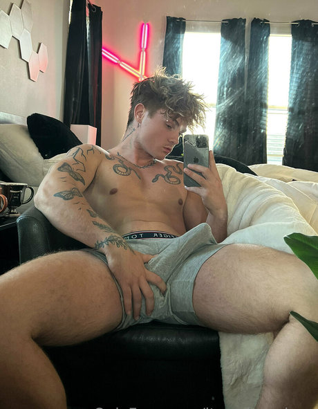itscodyandrew ポルノスター 美しい 写真