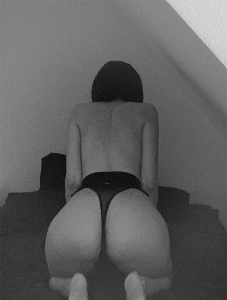 Michelle Bon ホットなモデル 写真