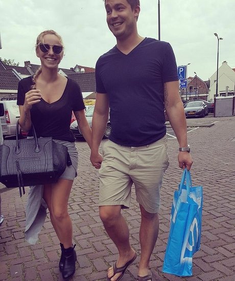 ナチュラルガールズオンリーファン ホットセクシー 写真