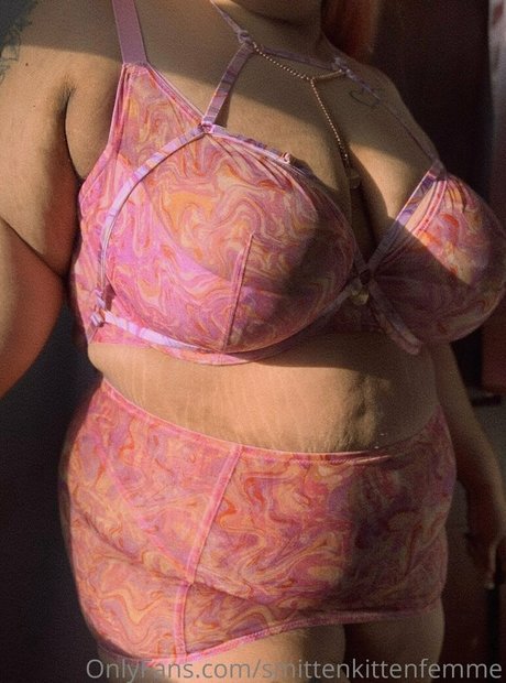 巨根ゲイオンリーファンズ アダルト 写真
