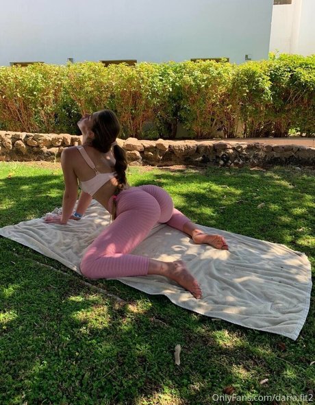 tasha fit2 ヌード女優 写真