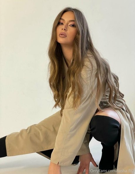 tasha fit2 セックススター アーカイブ