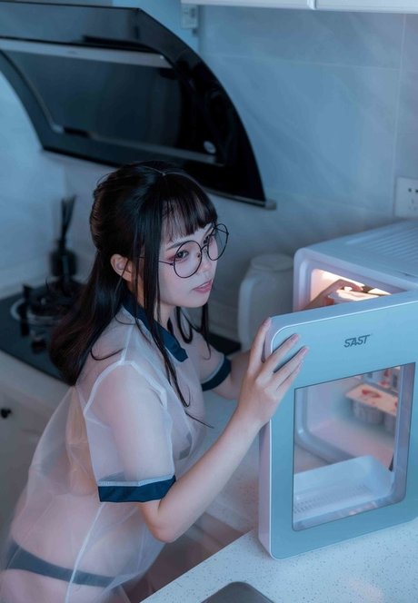 ゲイカムオンリーファンズ ホットヌード 写真