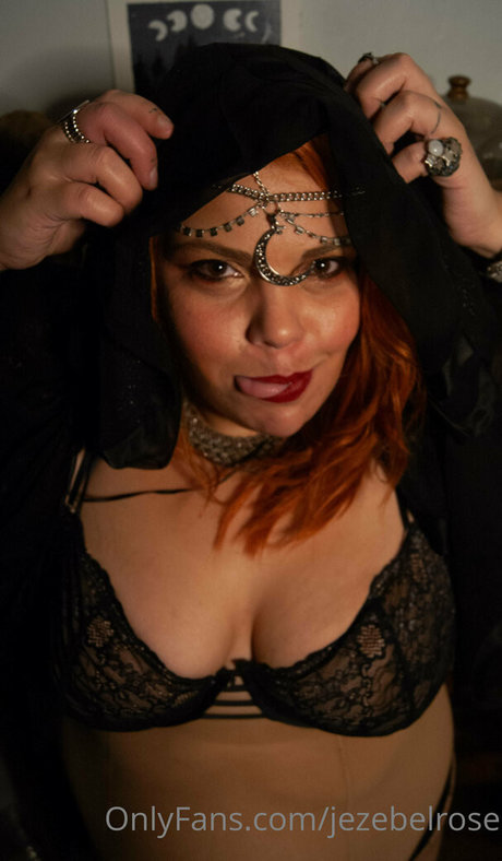 jezebelrose かわいいスター 画像