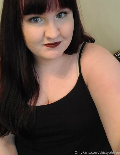 thictyphbbw ポルノスター パーフェクト 写真