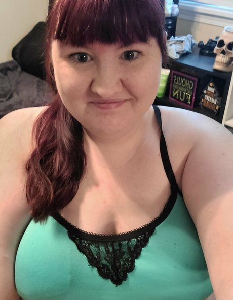 巨乳ストリップオンリーファンズ セクシーヌード ギャラリー