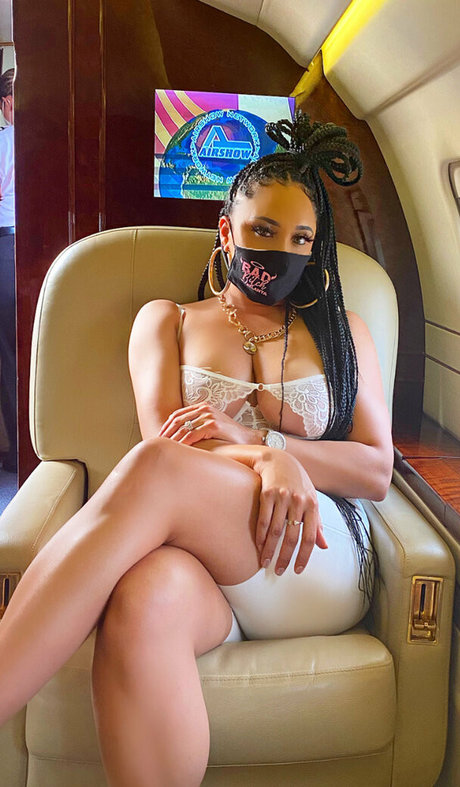 natalienunn セクシーなスター 画像