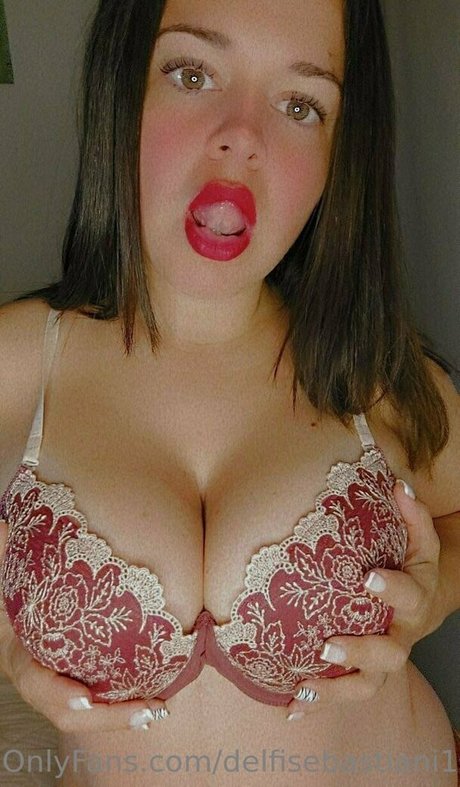 ニューハーフ ドミナトリックス オンリーファンズ 無料セックス 写真