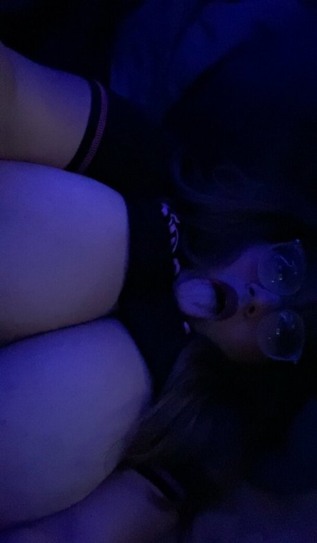 lovergirllynn 無料のポルノスター 写真