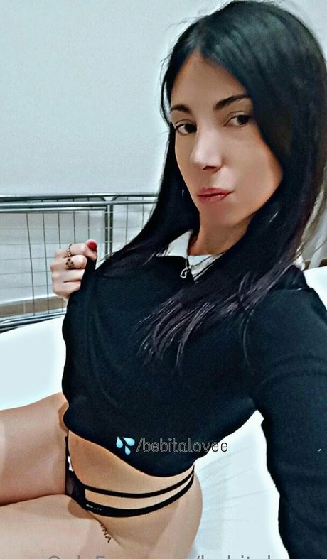 bebitalovee ホットなポルノスター 写真