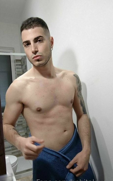 bebitalovee ヌードのポルノスター 写真