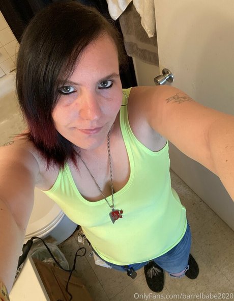 お金 オンリーファンズ 無料 アーカイブ