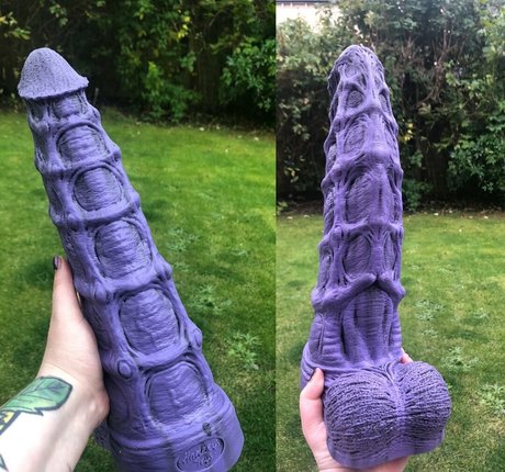 裸ヨガオンリーファンズ セクシー 画像