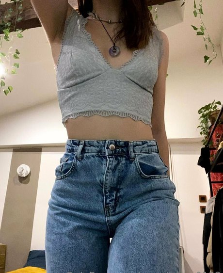 ナチュラルガールズオンリーファン 無料ヌード 写真