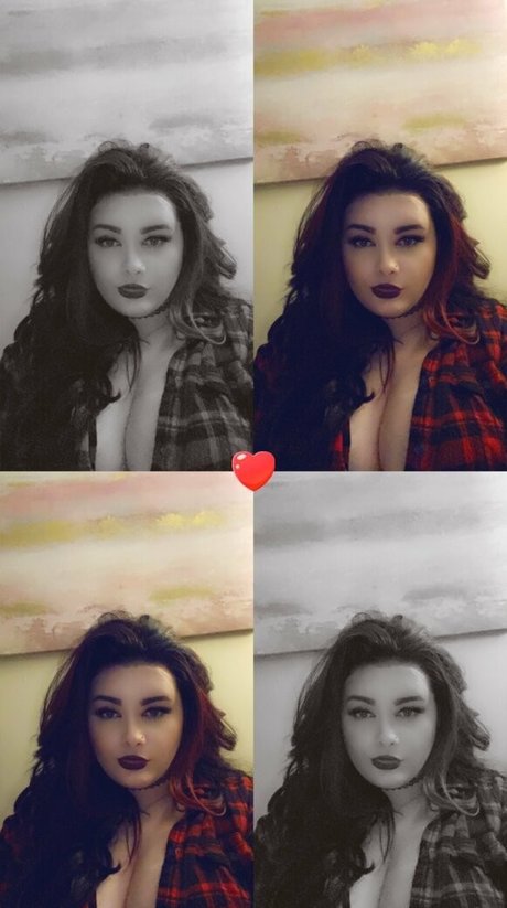 chloeyblack 無料女優 写真