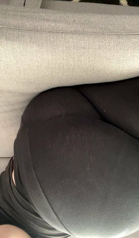 chloeyblack アートスター 写真