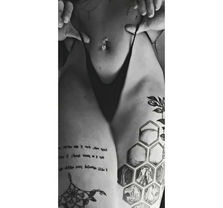 demigod jansevanrensburg ポルノスター 独占 写真