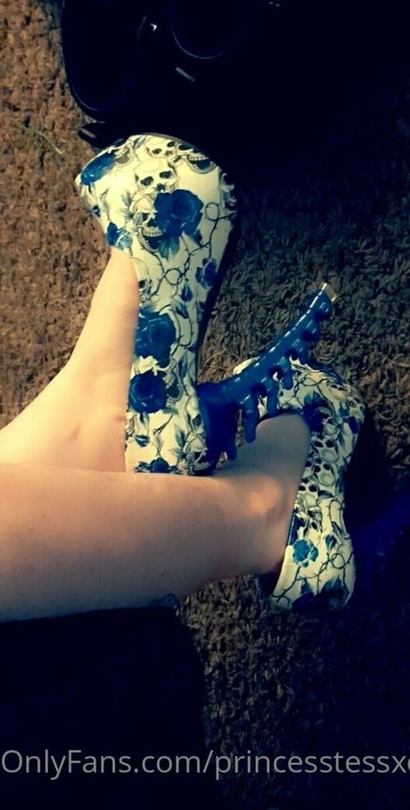 princesstessxoxo ヌードスター 写真