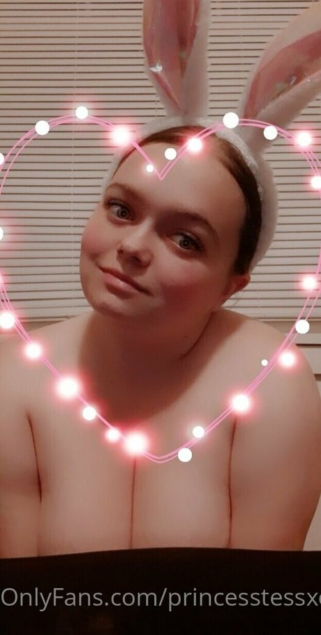 princesstessxoxo 可愛い女優 ギャラリー