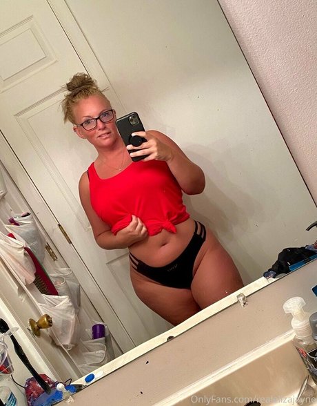 アマチュア熟女オンリーファンズ 無料セクシー 画像