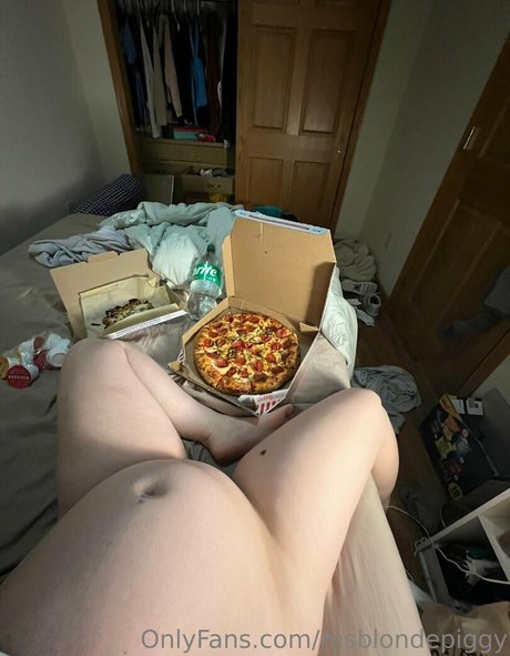 msblondepiggy profile image
