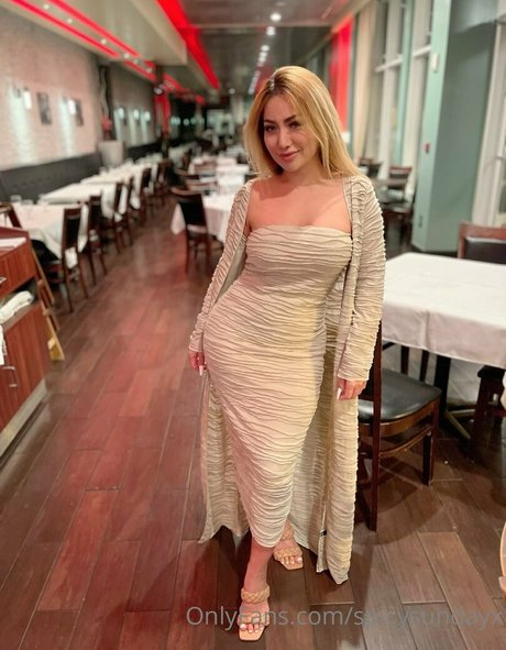 フェラチオ自撮りオンリーファンズ ホットセクシー 写真