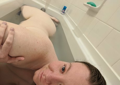 ニューハーフ ドミナトリックス オンリーファンズ 無料ポルノ 写真