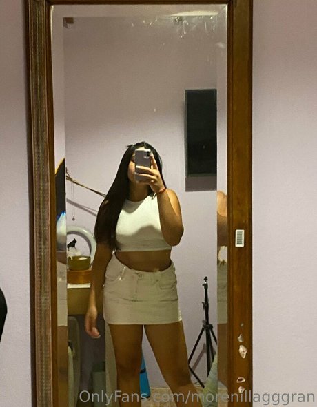 morenillagggran スター 裸 写真