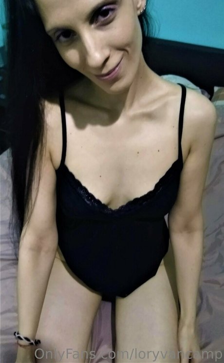 loryvancamp 高品質モデル アーカイブ