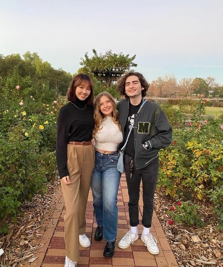 Haley E ホット女優 写真